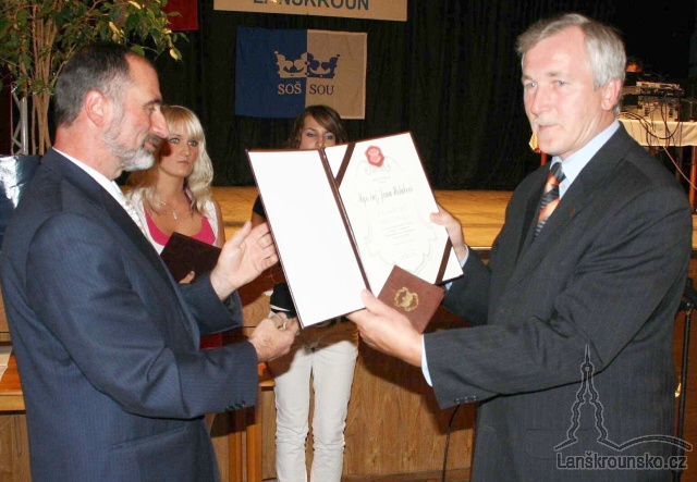 14_Pametni medaile mesta pro mgr inz Jana Holuba.jpg